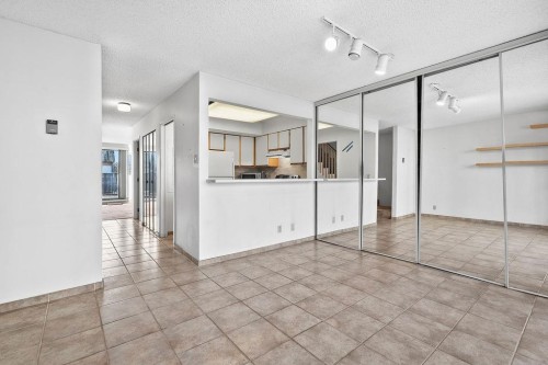 1465 Clyde Avenue, West Vancouver, BC 