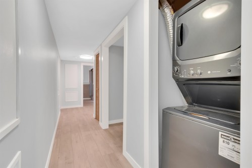 1177 15Th Street E, North Vancouver, BC 