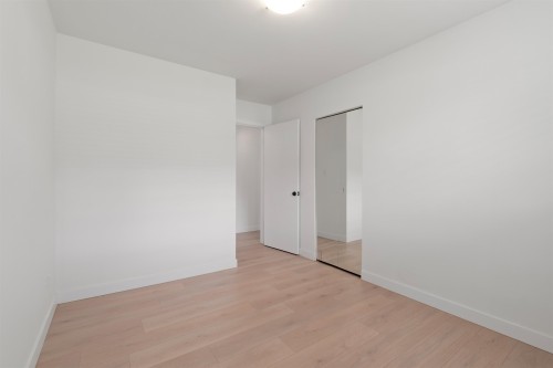 1177 15Th Street E, North Vancouver, BC 