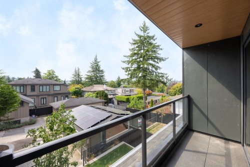 2020 Nanton Avenue, West Vancouver, BC 