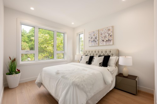 2020 Nanton Avenue, West Vancouver, BC 