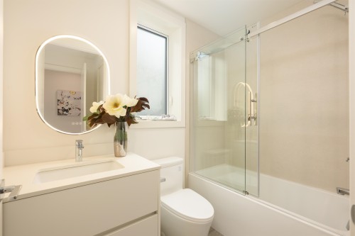 2020 Nanton Avenue, West Vancouver, BC 