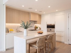 409-7418 Paulson Street  Vancouver, BC V6P 0K2