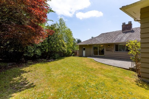 1211 Chartwell Drive, West Vancouver, BC 