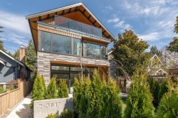 2-3617 12th Avenue W Vancouver, BC V6R 2N5