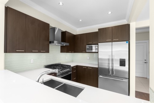 7-5180 Blundell Road, Richmond, BC 