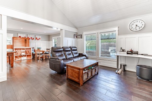 21315 River Road, Maple Ridge, BC 