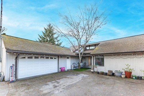 21315 River Road, Maple Ridge, BC 