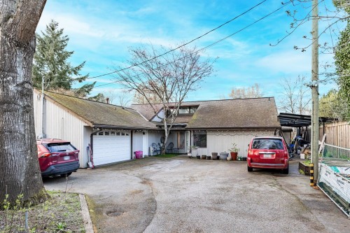 21315 River Road, Maple Ridge, BC 