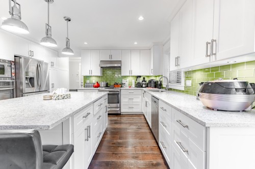 21315 River Road, Maple Ridge, BC 