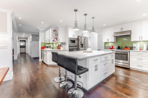 21315 River Road, Maple Ridge, BC 