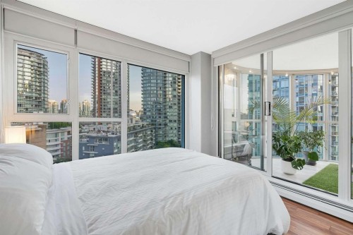 183 Keefer Place, Vancouver, BC 