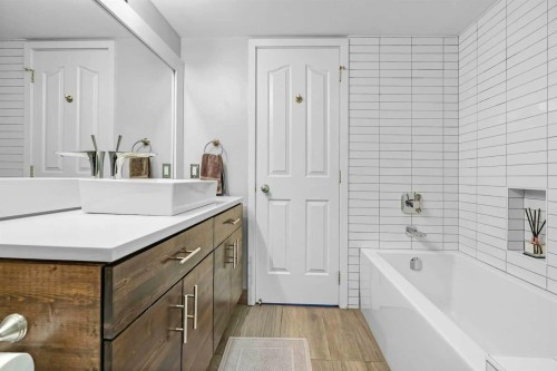 183 Keefer Place, Vancouver, BC 