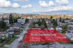 3079 Kings Avenue  Vancouver, BC V5R 4T3