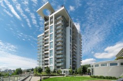 708-200 Nelson's Crescent New Westminster, BC V3L 0H4