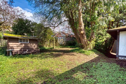 2493 Haywood Avenue, West Vancouver, BC 