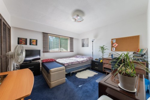 2472 12Th Avenue E, Vancouver, BC 