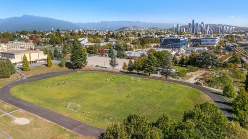 2472 12Th Avenue E, Vancouver, BC 