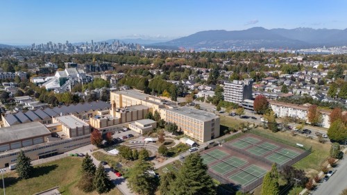2472 12Th Avenue E, Vancouver, BC 