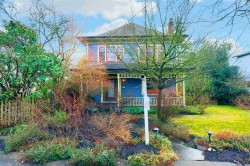 510 Third Avenue New Westminster, BC V3L 1M7