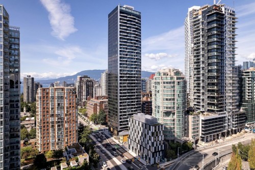 801-889 Pacific Street  Vancouver, BC V6Z 1C3