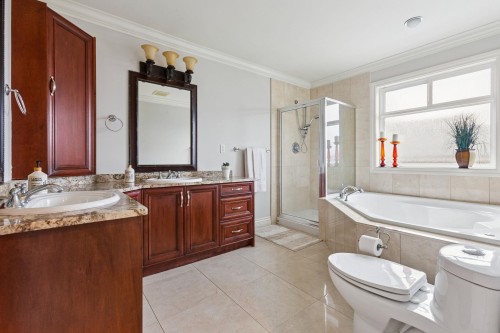 5931 Riverdale Drive, Richmond, BC 