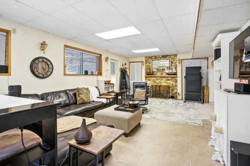 1619 Stella Place, Port Coquitlam, BC 