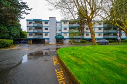 322-8700 Ackroyd Road Richmond, BC V6X 1B5