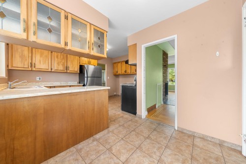 753 9Th Street E, North Vancouver, BC 