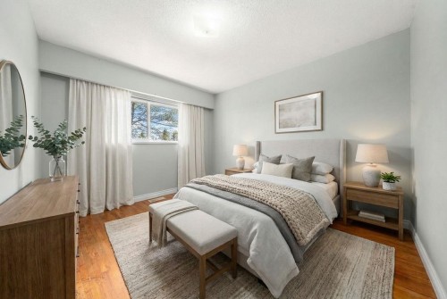 753 9Th Street E, North Vancouver, BC 