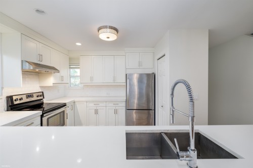 140 Shoreline Circle, Port Moody, BC 