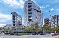 305-560 Cardero Street  Vancouver, BC V6G 3E9