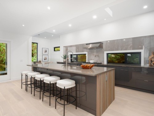 2508 Nelson Avenue, West Vancouver, BC 
