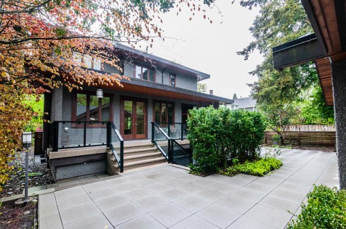 3875 36Th Avenue W, Vancouver, BC 