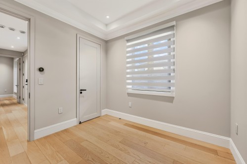 9591 Woodwards Place, Richmond, BC 