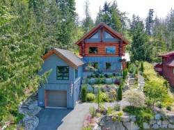 5895 Skookumchuk Road Sechelt, BC V7Z 0E1