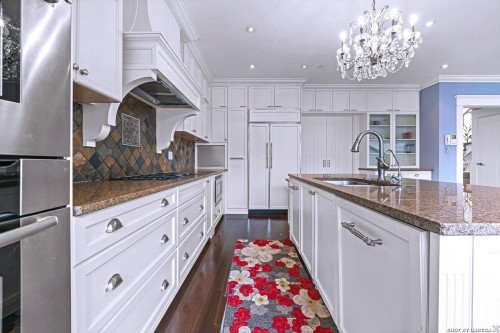 1255 26Th Avenue W, Vancouver, BC 