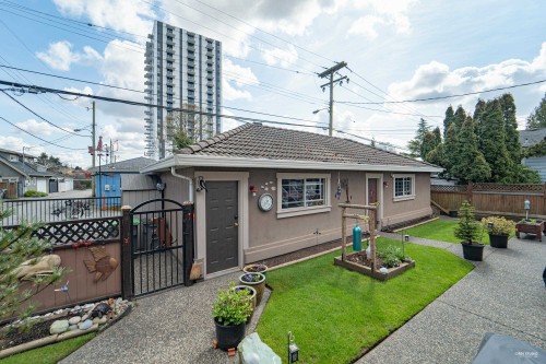 5480 Cambie Street, Vancouver, BC 