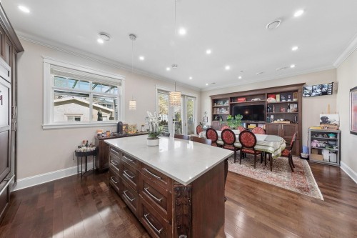 2911 35Th Avenue W, Vancouver, BC 