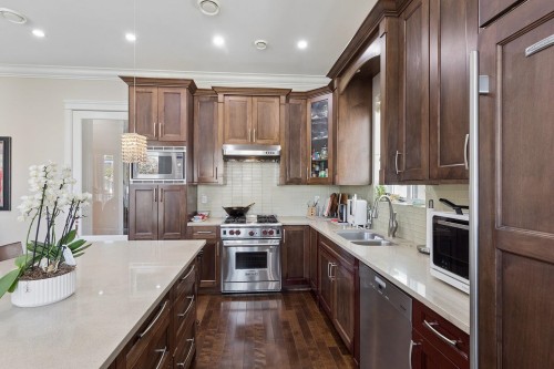 2911 35Th Avenue W, Vancouver, BC 