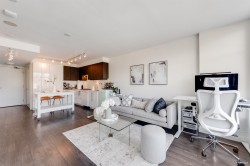 607-188 Agnes Street New Westminster, BC V3L 0H6