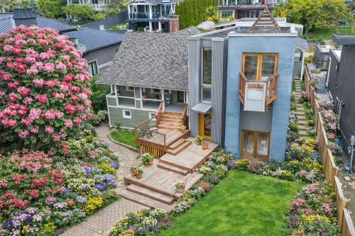 2433 Mathers Avenue, West Vancouver, BC 