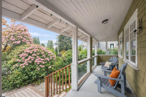 2433 Mathers Avenue, West Vancouver, BC 