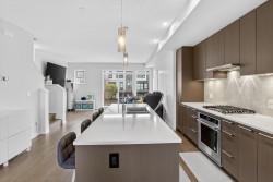 105-4662 Hemlock Way Tsawwassen, BC V4M 0G1