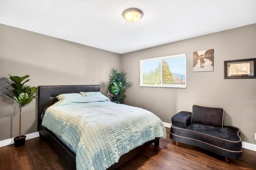 928 Stanton Avenue, Coquitlam, BC 