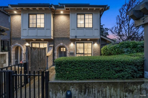 8576 Osler Street, Vancouver, BC 
