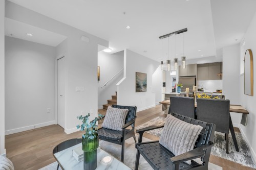 8576 Osler Street, Vancouver, BC 