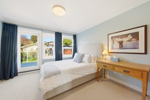 1181 Keith Road, West Vancouver, BC 