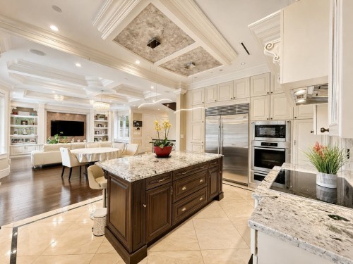 6011 Churchill Street, Vancouver, BC 