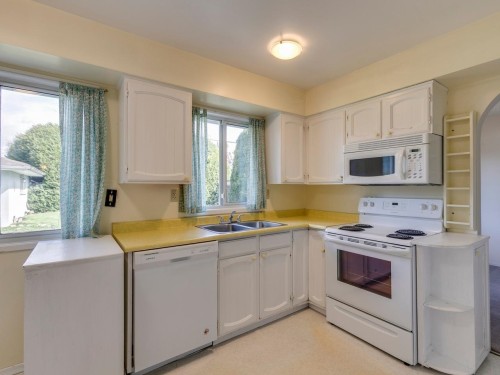 1615 Cornell Avenue, Coquitlam, BC 